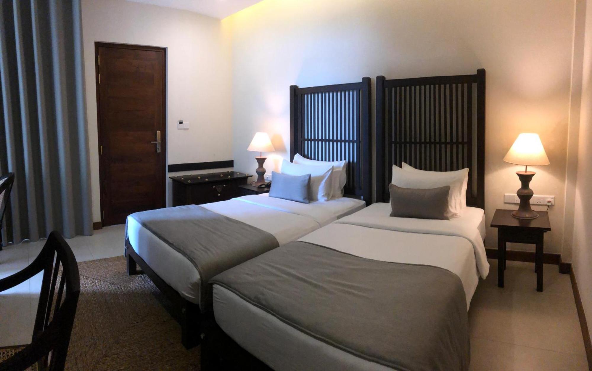 فندق Rivora Heights كاندي المظهر الخارجي الصورة