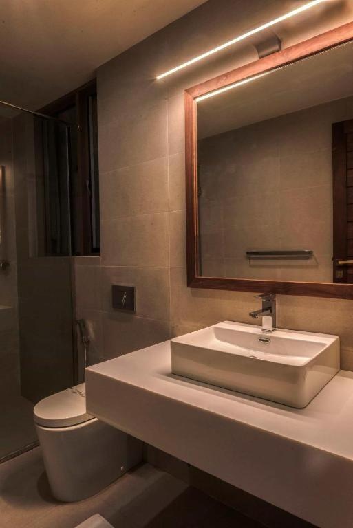فندق Rivora Heights كاندي المظهر الخارجي الصورة