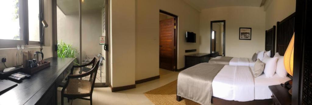 فندق Rivora Heights كاندي المظهر الخارجي الصورة
